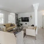 Appartamento Luxury El Duque *
