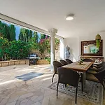 Luxury El Duque Apartamento *