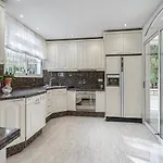 Luxury El Duque Apartamento