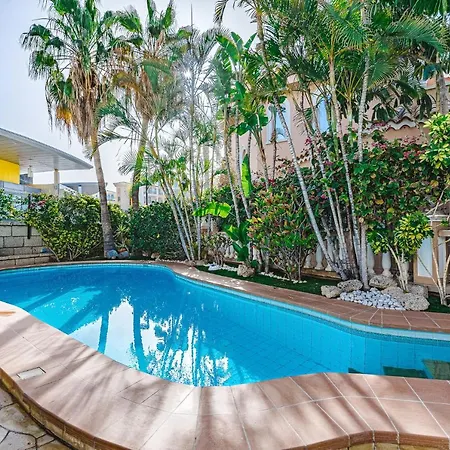 Luxury El Duque דירה *