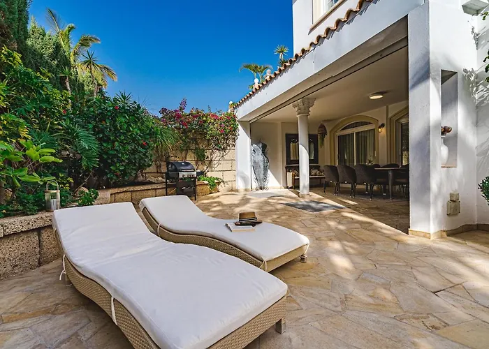 Luxury El Duque * Адехе