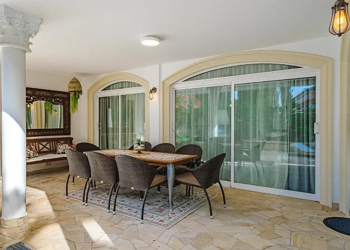 Luxury El Duque Апартаменты Адехе