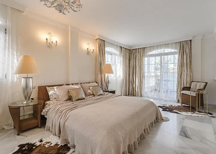 Luxury El Duque Апартаменты Адехе