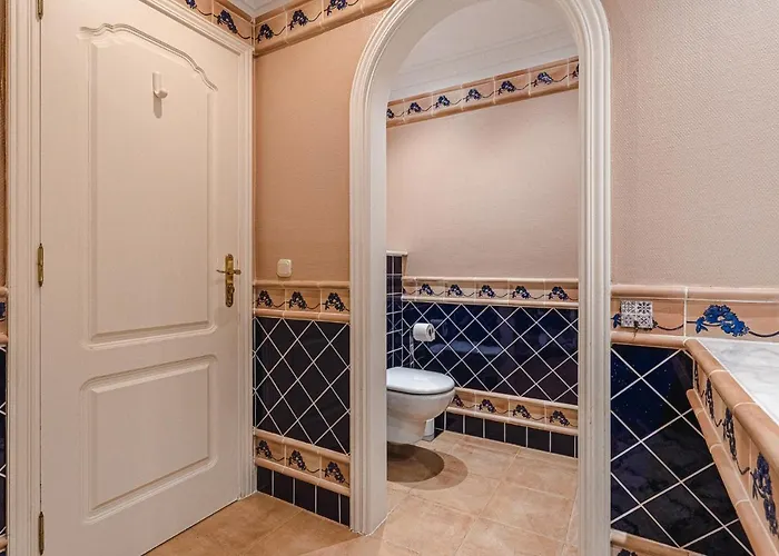 Апартаменты Luxury El Duque