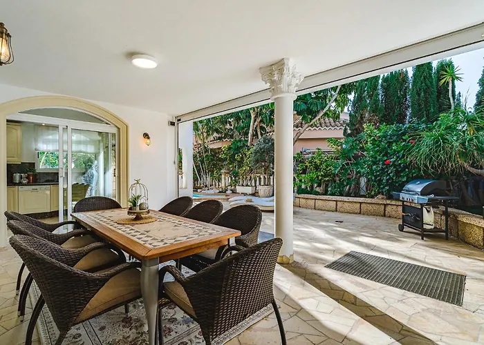 Luxury El Duque Апартаменты Адехе